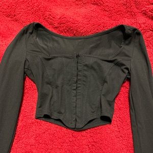 Cropped long sleeve top